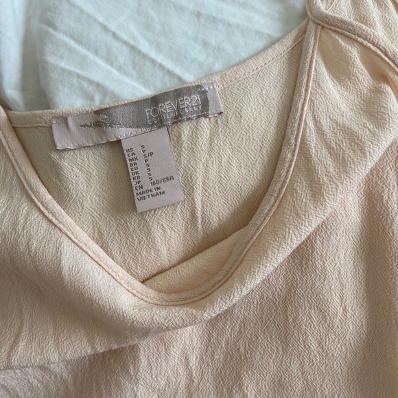 Crop top - Picture 4 of 4